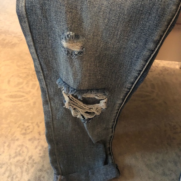 NWT!!! Pacsun blue ripped mom jeans - Picture 8 of 8